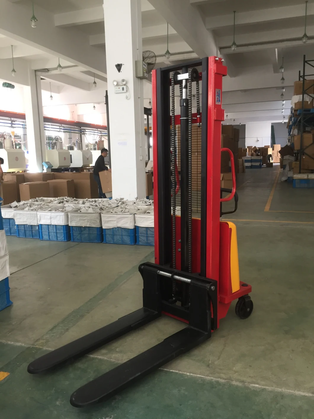 1.5t 2t Lifting Height 1.6m 2m 2.5m 3.0m 3.5m Economical Hand Operated Hydraulic Semi Electric Stacker Electric Lift Ladder Forklift Truck